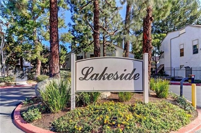 Photo - 10551 Lakeside Dr South Unit J Unit Lakeside Dr CONDO