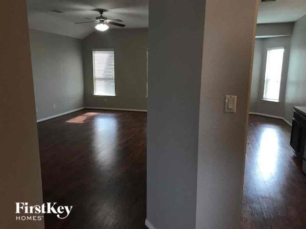 Photo - 22530 Fosters Park Ct