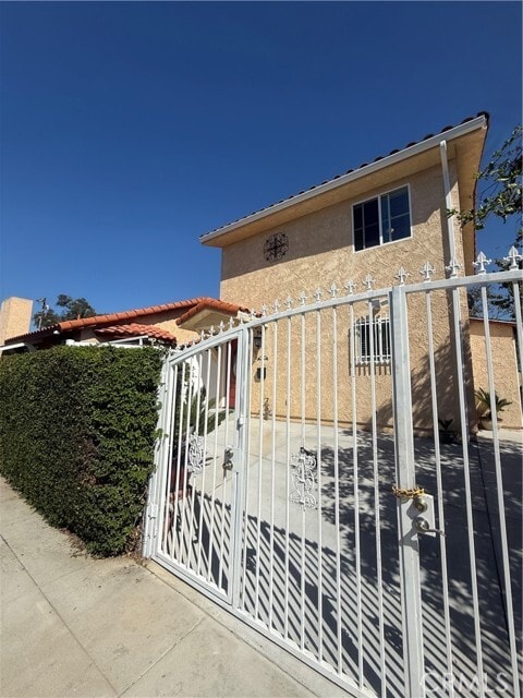 Photo - 746 W 4th Ave