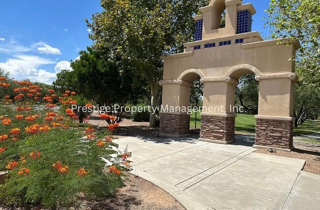 Photo - 2/2.5 2 Story Home in Sahuarita!!