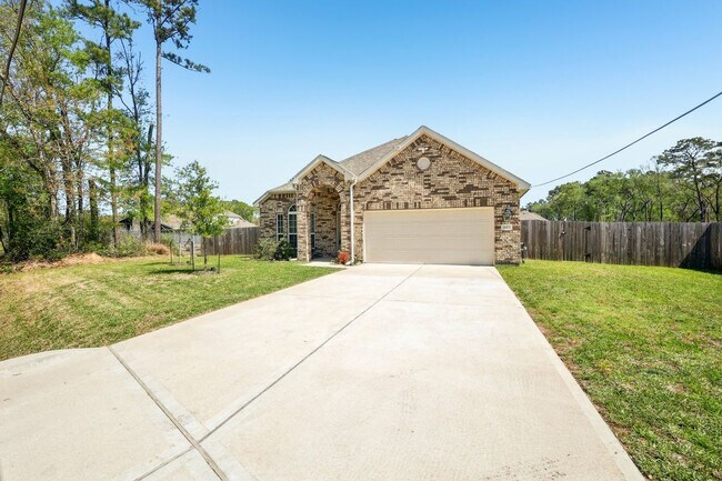 Photo - 18473 Railroad Ave