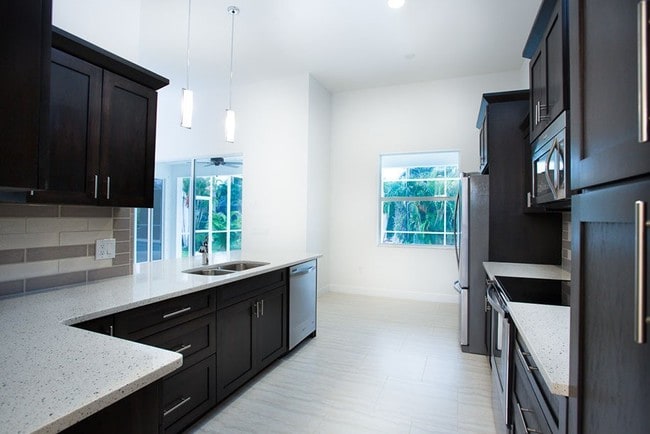 Photo - 5224 SW 27th Pl