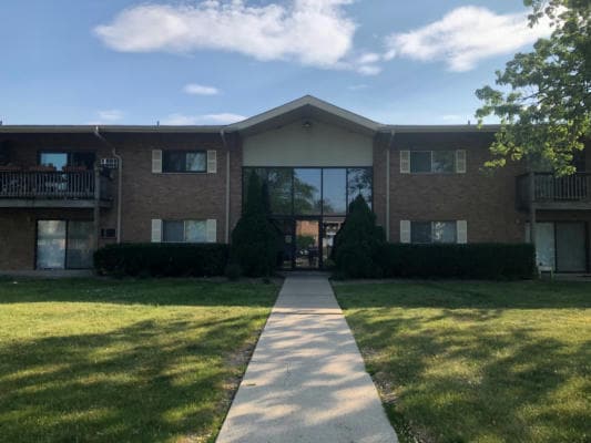 Building Photo - 7410 Brookdale Dr Unit 7410 Brookdale #209 Rental