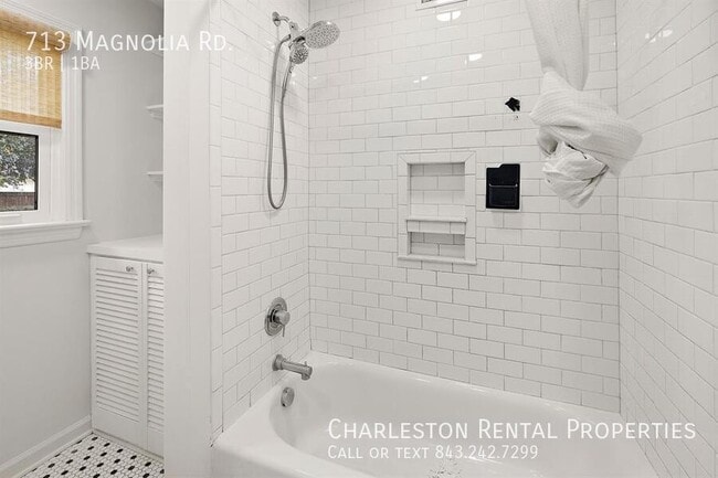 Photo - 713 Magnolia Rd