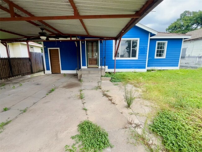 Building Photo - 6507 Longview St