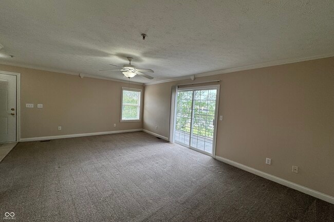 Photo - 1473 Frontier Dr