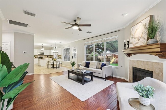 Photo - 10113 Cassandra Dr