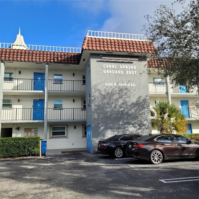 Photo - 8605 W Sample Rd Unidad 111