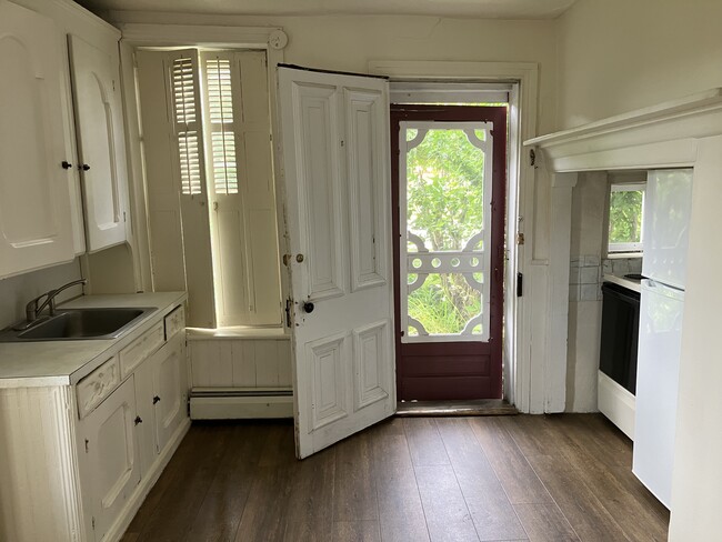 Photo - 228 W Franklin St Unit 1 BR, 1BA $975 (utilities included) Topton Pa