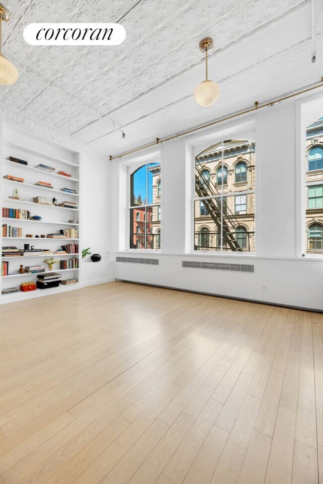 Photo - 463 Broome St