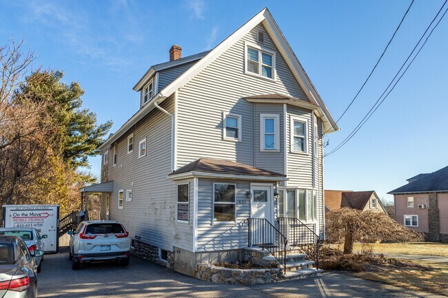 431 Massasoit Rd