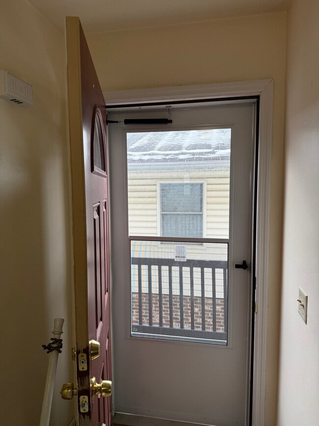 Photo - 2614 Magnolia St