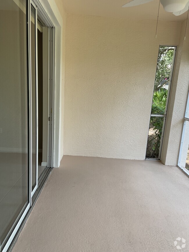 Building Photo - 4264 Central Sarasota Pky Unit 114 Rental