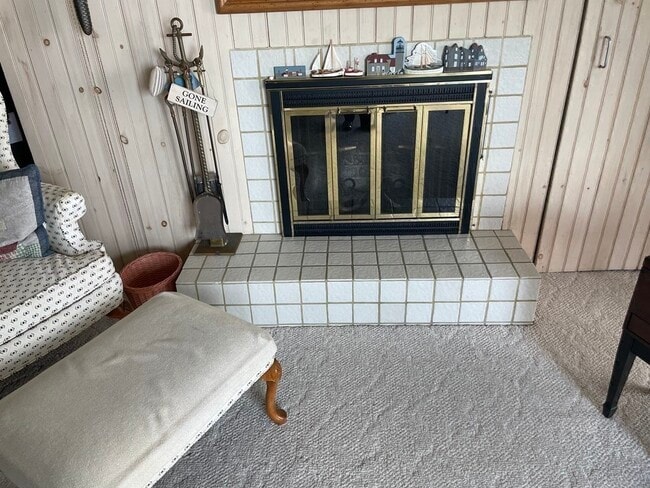 Photo - 35 Wharf Path Unit A