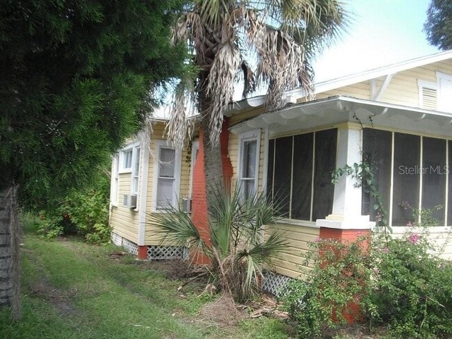 Photo - 838 E Lime St