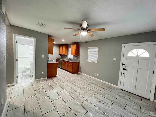 Photo - 1200 Paulding Ave