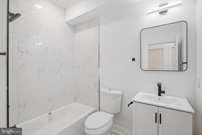 2506 N 12th St Unit 2