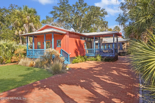 Photo - 290 St George St