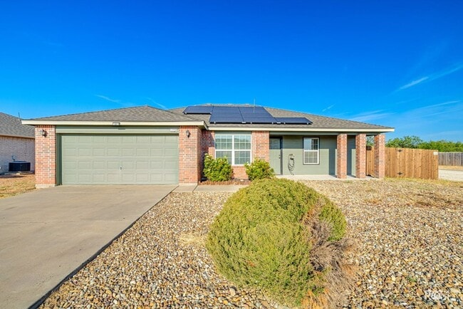 Building Photo - COMING SOON... PaulAnn Home w/ Solar Panels! Save On Your Electric Bill!