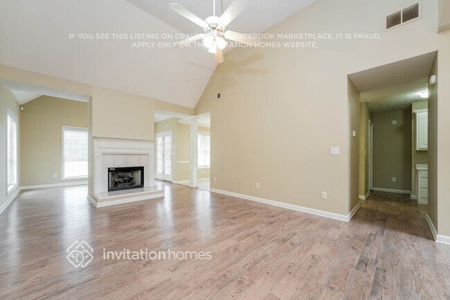 Photo - 820 Cambridge Creek Dr SW