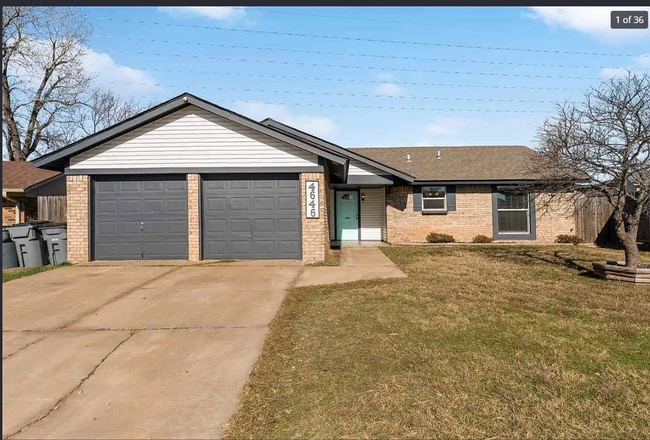 Building Photo - 4646 SE Caber Cir