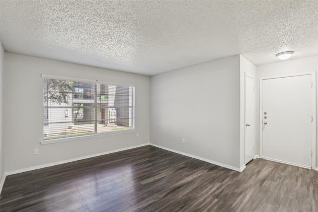 Photo - 1910 Joe Ramsey Blvd E