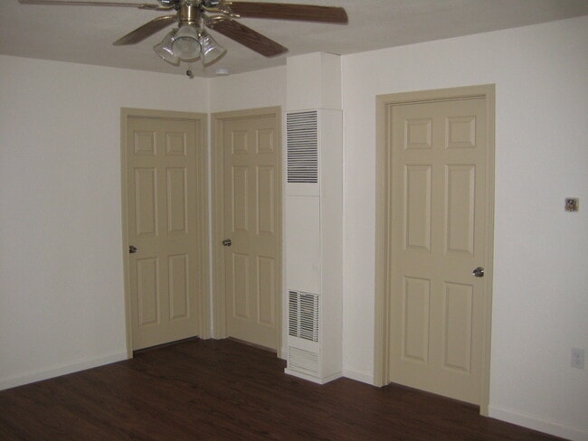 Photo - 121 NE Long St Unidad 121 Long #2