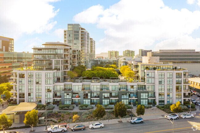 Radiance at Mission Bay - Radiance at Mission Bay Apartments