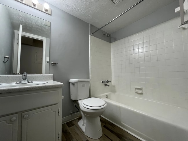Photo - Springmont Garden Apartments