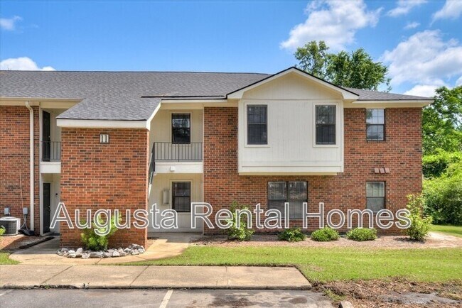 Building Photo - 2515 Ctr W Pkwy Rental