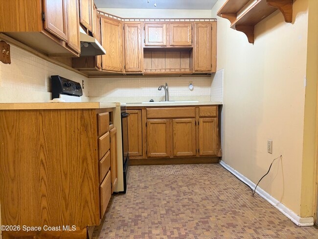 Photo - 740 Thomas Ln