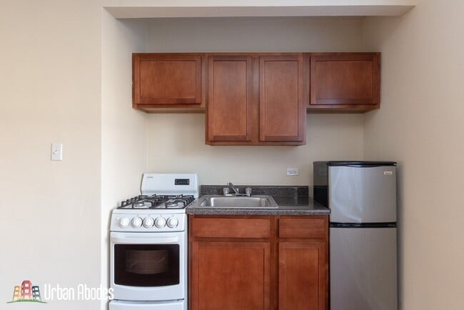 Photo - 4552 N Damen Ave Unit A02C