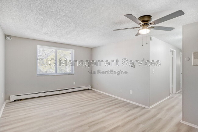 1138 Corona St Unit 206