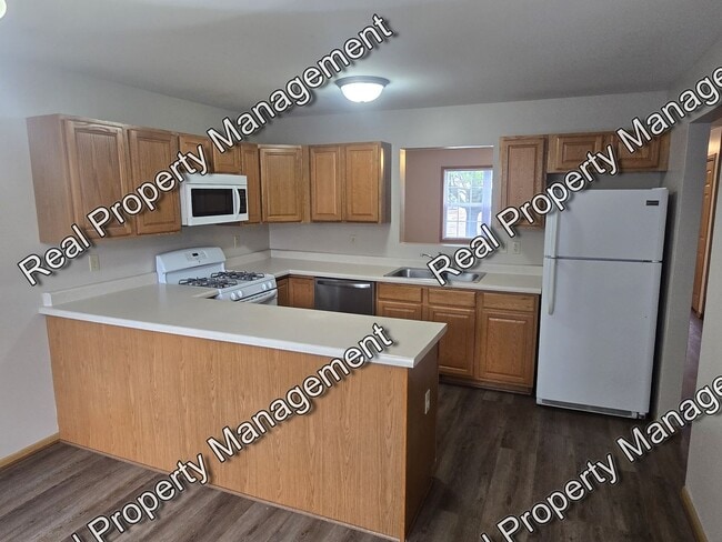 Photo - Updated 3 Bedroom Townhome