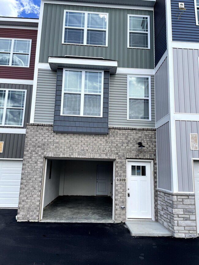 Photo - 2315 Anderson Rd Townhome