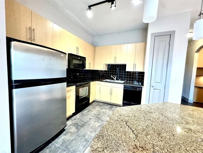 Photo - 3660 Richmond Ave. Unit 356