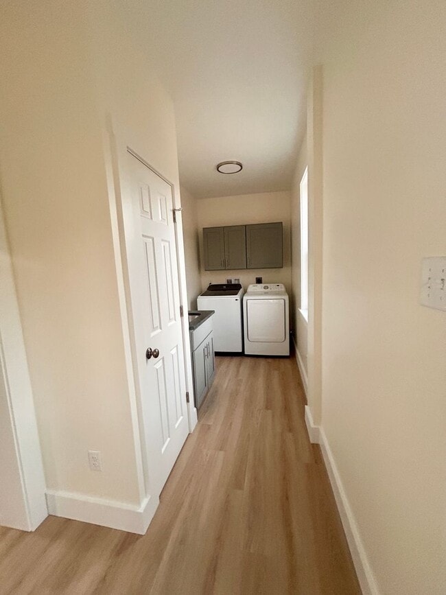 Photo - Bright & Spacious 3-Bedroom, 2-Bath Home with Open Concept Living in Lititz