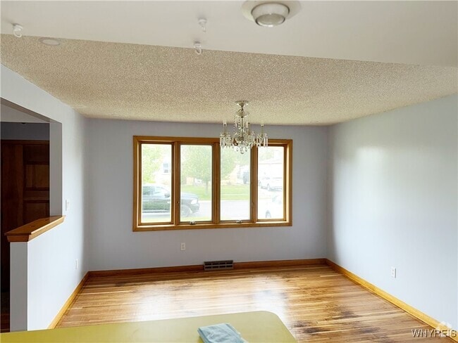 Building Photo - 30 Nassau Ln Rental