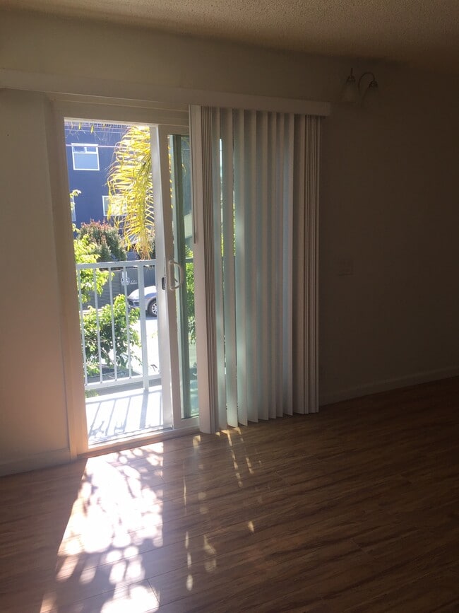 Photo - 2516 Pacific Ave Unidad 3