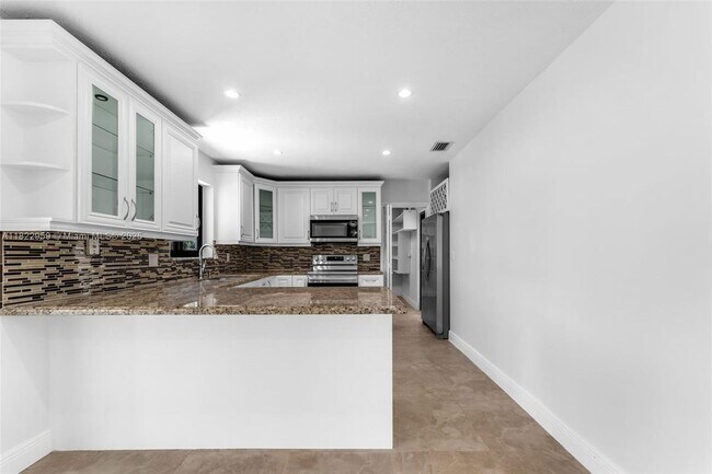 Photo - 9140 SW 45th Terrace