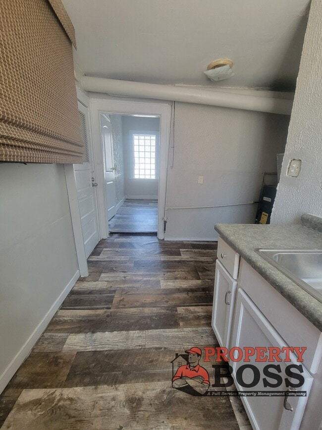 Photo - 1086 Harrison Blvd