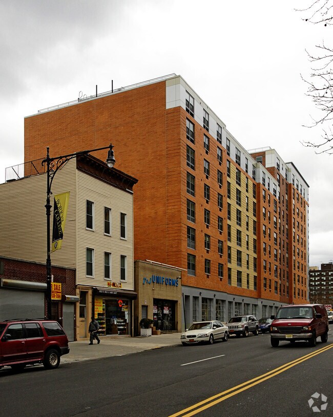 Photo - Courtlandt Corners I