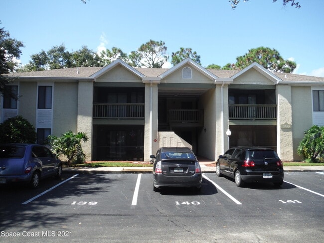 Building Photo - 3595 Sable Palm Ln Unit K