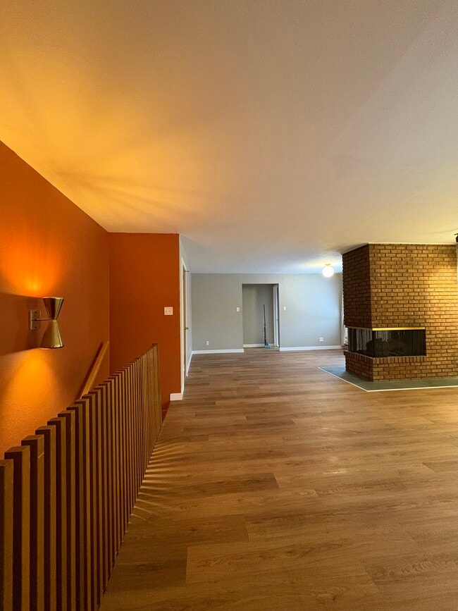 Photo - 18 Mount Washington Dr