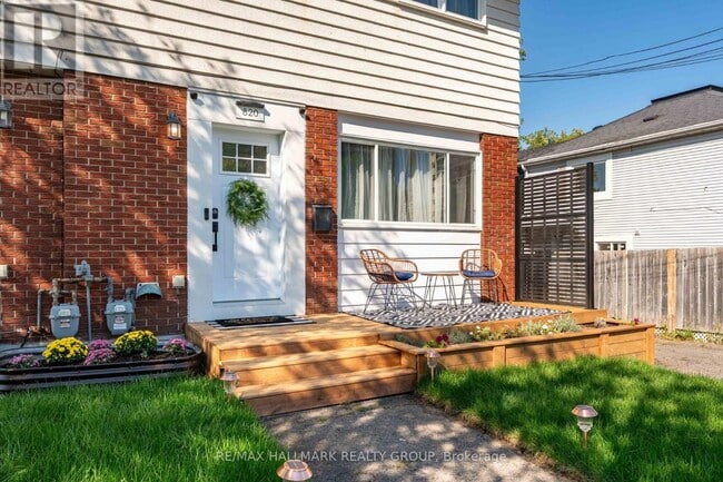 Photo - 820 Grenon Ave