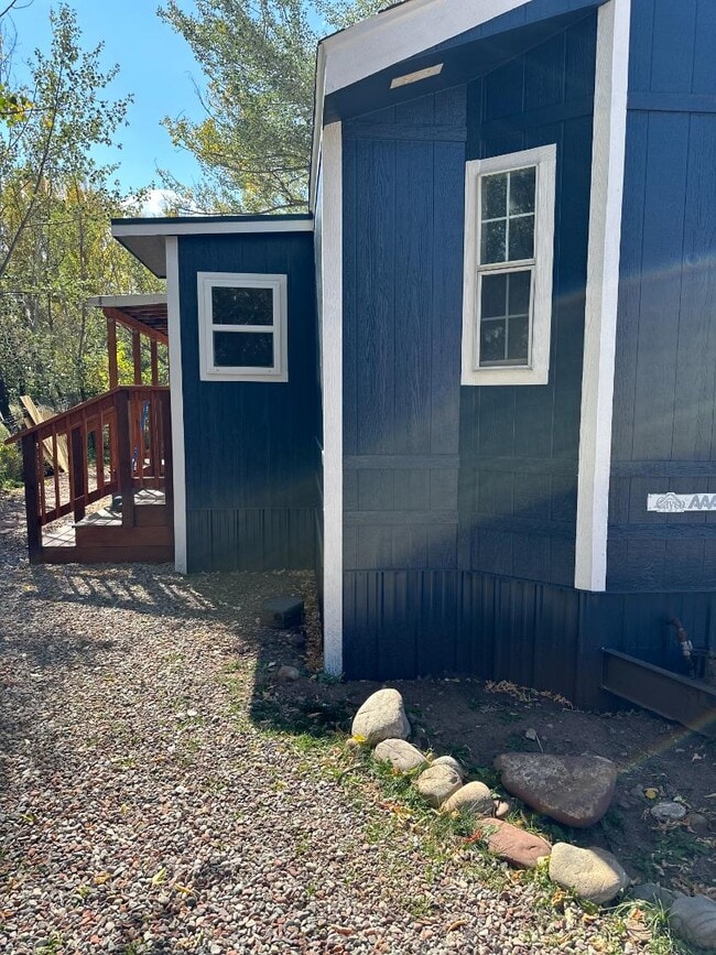 17792 Highway 82