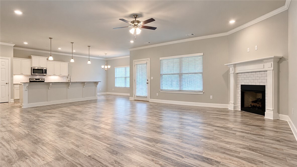 Photo - 34 Woodbridge Dr