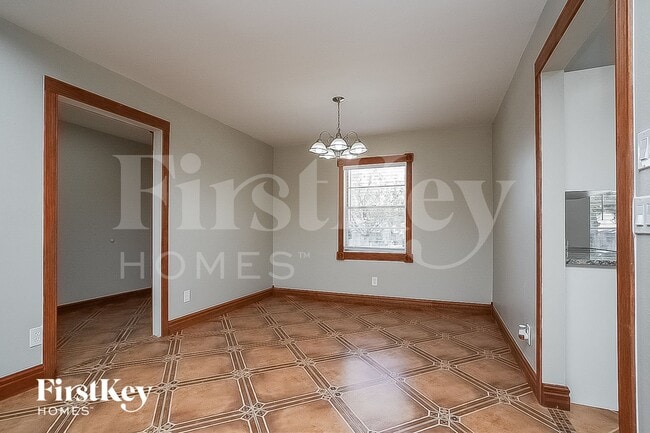 Photo - 818 Black Knight Dr