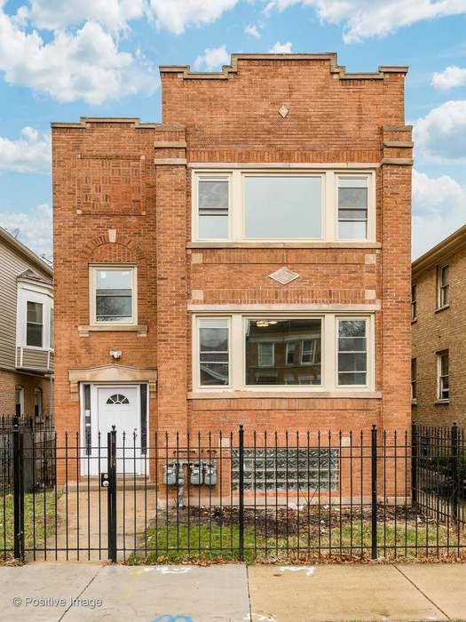 Photo - 3838 W Huron St