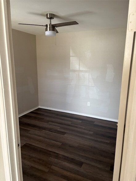 Photo - 1733 Crest Grove Dr